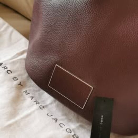 Marc by Marc Jacobs Leather Tote Bag - Picture 4 of 9